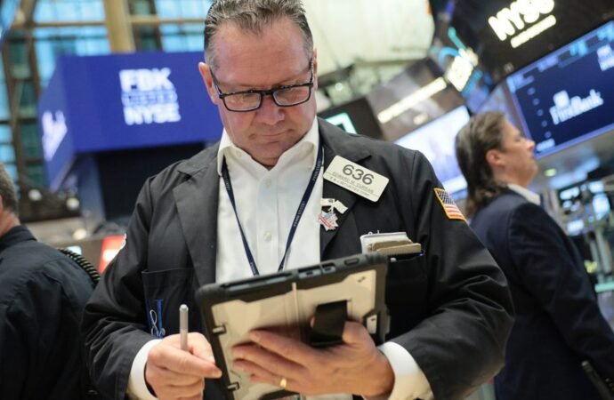 Calls to slow AI development are forcing Wall Street to rethink the AI trade