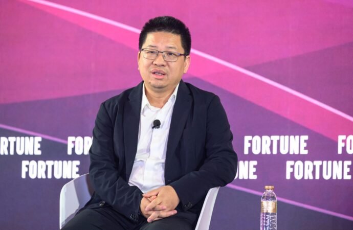 China may have a green energy overcapacity problem. Experts think AI can help solve it | Fortune
