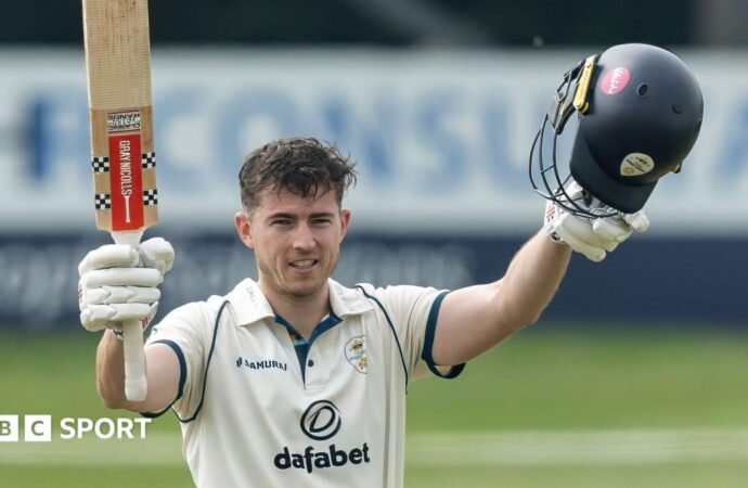 County Championship: Andersson leads Derbyshire fightback against Kent
