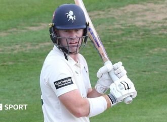 County Championship: Ben Compton hits century against Gloucestershire