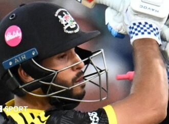 County Championship: Gloucestershire fight back against Middlesex