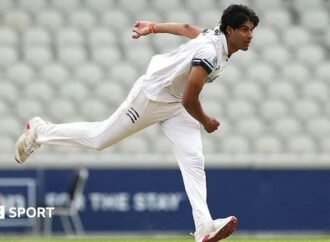 County Championship: How often does a team forfeit an innings?