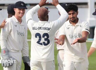 County Championship: Kent make good start against Gloucestershire