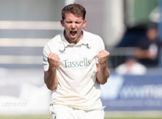 County Championship: Kent nearing home victory against Lancashire