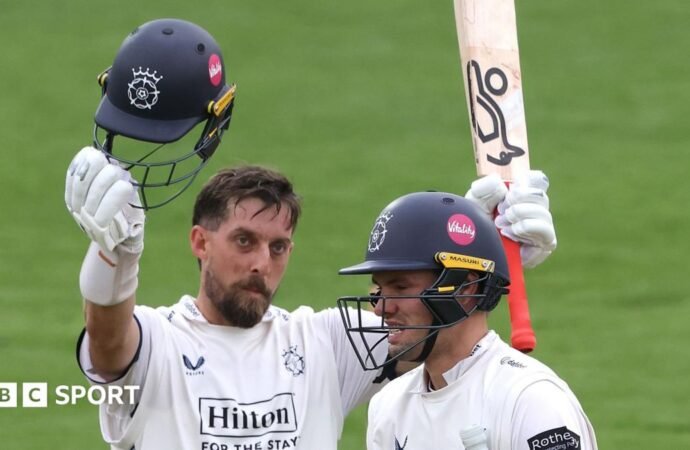 County Championship: Lehmann stars for Hampshire to frustrate Notts