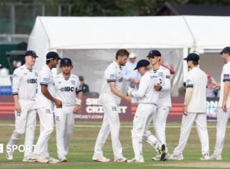 County Championship: Middlesex beat Lancashire inside three days