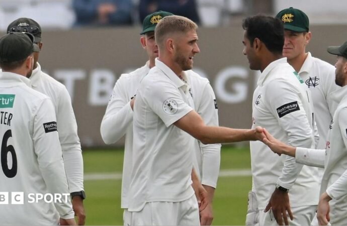 County Championship: Nottinghamshire title chances over