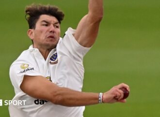 County Championship: Nottinghamshire’s title chances dented by loss to Sussex