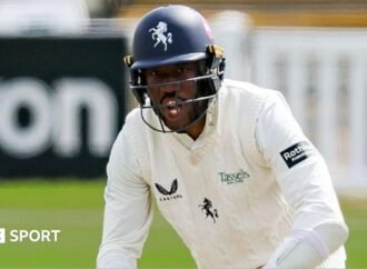 County Championship: Pears push on after bowling out Kent at Canterbury