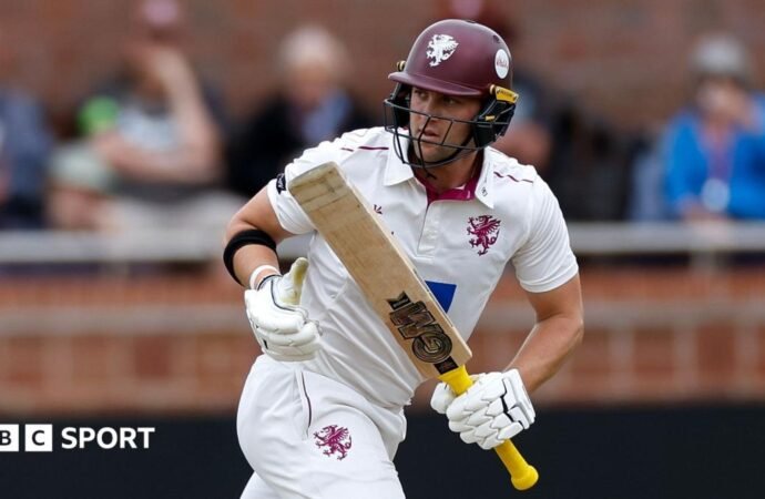 County Championship: Somerset cement advantage over Glamorgan on day two