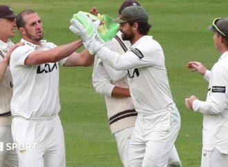 County Championship: Surrey bowlers dominate against Yorkshire