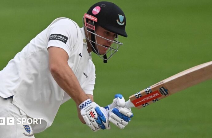 County Championship: Tom Clark hits 89 to put Sussex on top against Nottinghamshire
