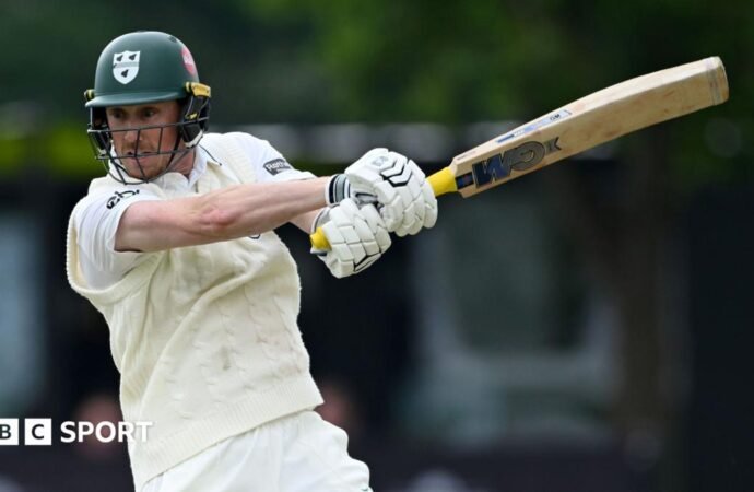 County Championship: Worcs survive marathon Stokes spell to defy Durham