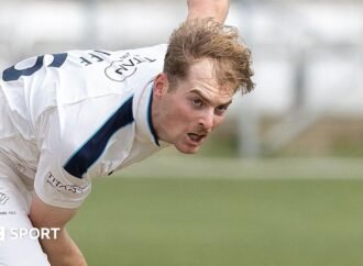 County Championship: Yorkshire v Somerset in the balance after day two