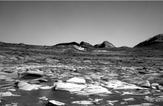 Curiosity Blog, Sols 5010-5015: Checking out the Bands – NASA Science