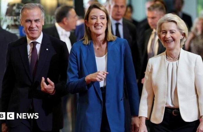 EU chief opens door for Canada to become ‘associate member’