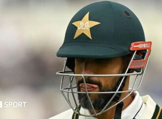 England vs Pakistan: ‘Embarrassing’ tourists have ‘mental fatigue’ after chaotic morning in third Test