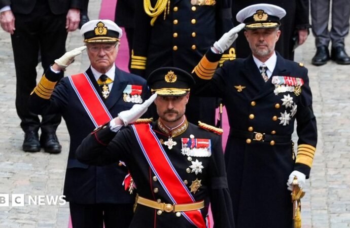 Europe’s royalty pay respects to King Harald V in Norway