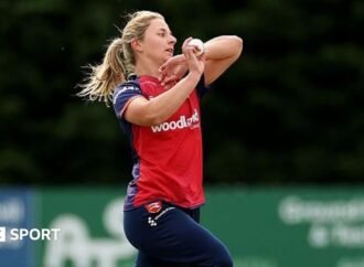Eva Gray: Hampshire sign Essex all-rounder to two-year deal