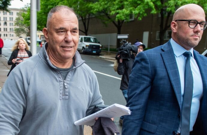 Ex-Connecticut official flees to Greece before sentencing for corruption
