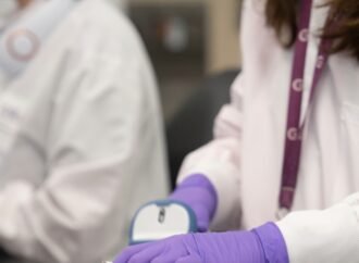 FDA panel endorses first-of-a-kind cancer blood test from Grail
