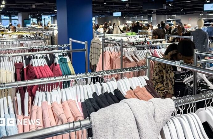 France targets Shein and Temu with fast fashion fees