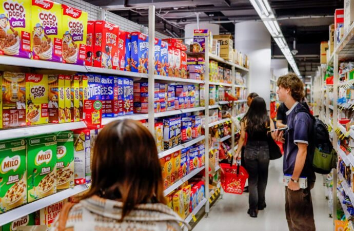 Gen Z can’t afford healthy groceries—so many college students are skipping meals altogether or eating less to pay the bills | Fortune