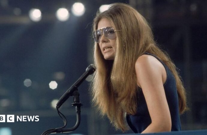 Gloria Steinem: Feminist activist and journalist dies at 92