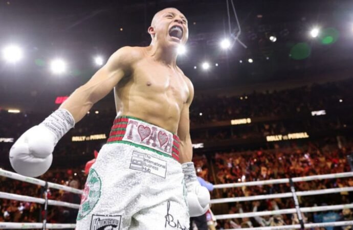 Here’s How to Watch Isaac Cruz vs. Nestor Bravo Boxing Live Online