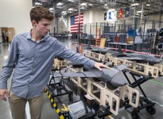How a Gen Zer built a $3.7 billion defense tech startup backed by Sequoia | Fortune
