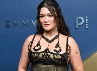 How ‘The Pitt’ Star Isa Briones Achieved Her Greek Goddess Glam at the 2026 Emmys