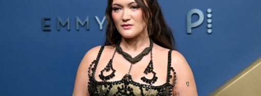 How ‘The Pitt’ Star Isa Briones Achieved Her Greek Goddess Glam at the 2026 Emmys