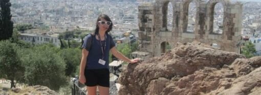 I spent a year abroad in my 20s and thought it cured my anxiety. I was wrong, but full-time travel helps me live with it.
