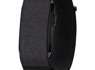 I wore Garmin’s CIRQA fitness band 24/7 for 4 weeks to see how it stacks up to other screenless wearables