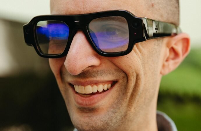 I wore Snap’s $2,200 smart glasses