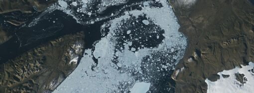 Ice Island Survives Run-In With Joe Island – NASA Science