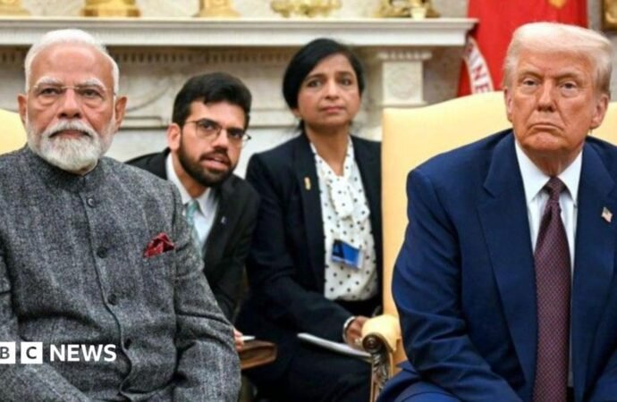 India faces 100% tariff threat over Russian oil after US House vote