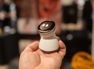Is iKairos a Robot, or Jewelry? It’s Both, and It Wants to Be Your Ever-Present AI Memory Keeper – CNET