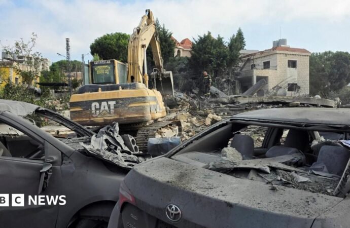 Israeli strikes in southern Lebanon kill 11, state media say