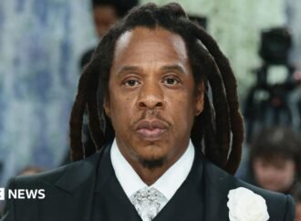 Jay-Z rape accuser formally withdraws allegation