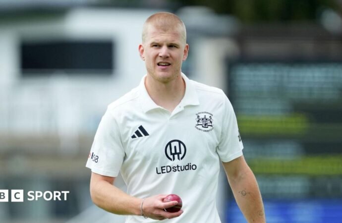 Luke Charlesworth: Gloucestershire seamer to retire following back injury