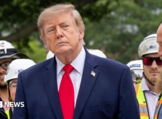 Major US outlets boycott shared Trump coverage in protest at media ban