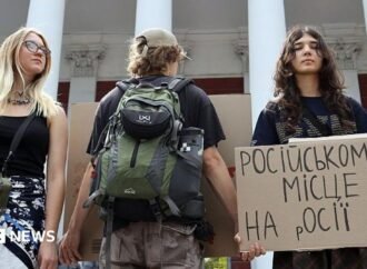 Majority Russian-speaking city in Ukraine considers language ban in the arts