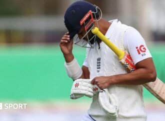 Marcus Trescothick says England opener may not have to be specialist