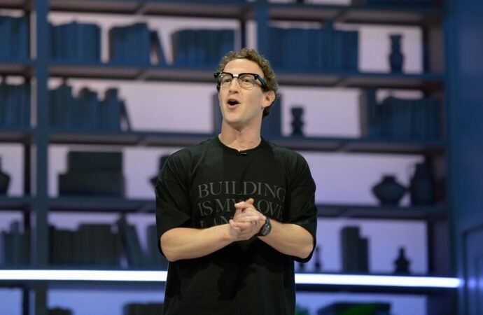 Meta Pinky Promises Its Smart Glasses Will Be Private Soon