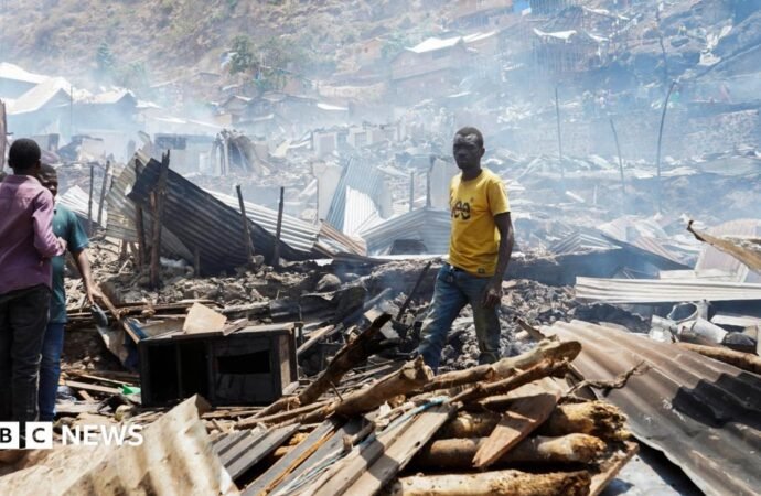 More than 20 children feared dead in DR Congo school fire