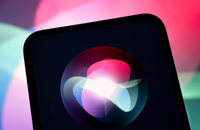 My Brief Summer Fling With Siri AI