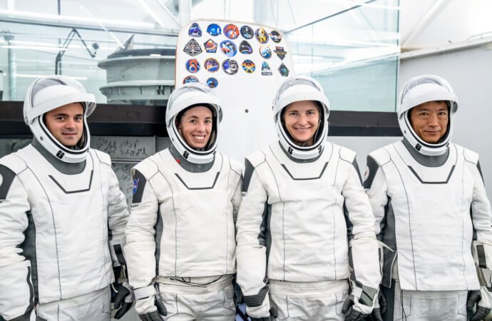 NASA Shares SpaceX Crew-14 Assignments for Space Station Mission – NASA