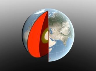 NASA Watches Earth’s Weight, Finds Center of Mass – NASA