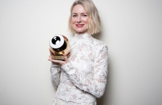 Naomi Watts Talks Menopause – ‘I Was Crying in the Bathroom, Trying to Scratch Off My Estrogen Patch’ – Recalls Being Told She ‘Freaked People Out’ Early in Her Career: ‘Yeah, No Shit. I Was Desperate, Behind on My Rent and Getting Evicted’